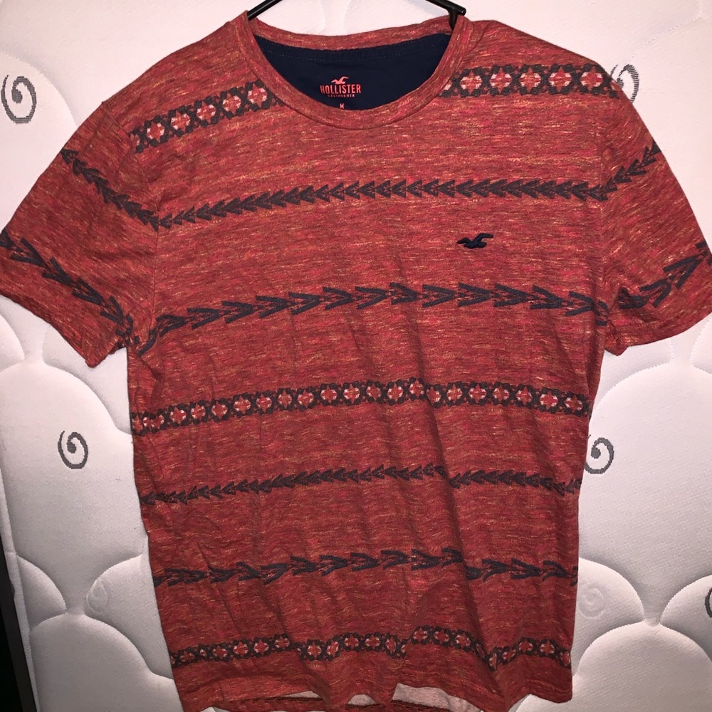 Hollister T-shirt